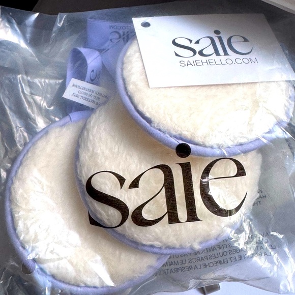 ✨Saie One of a Kind Reusable Makeup Beauty Round Pads ⚡️ - Picture 1 of 14